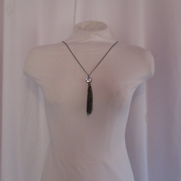 Lot of (3) Necklaces Unsigned Fashion (1) Gun Metal Brooch - Picture 5 of 9